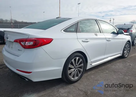 2017 Hyundai Sonata Sport z USA, uszkodzony, nr VIN 5NPE34AF9HH481579
